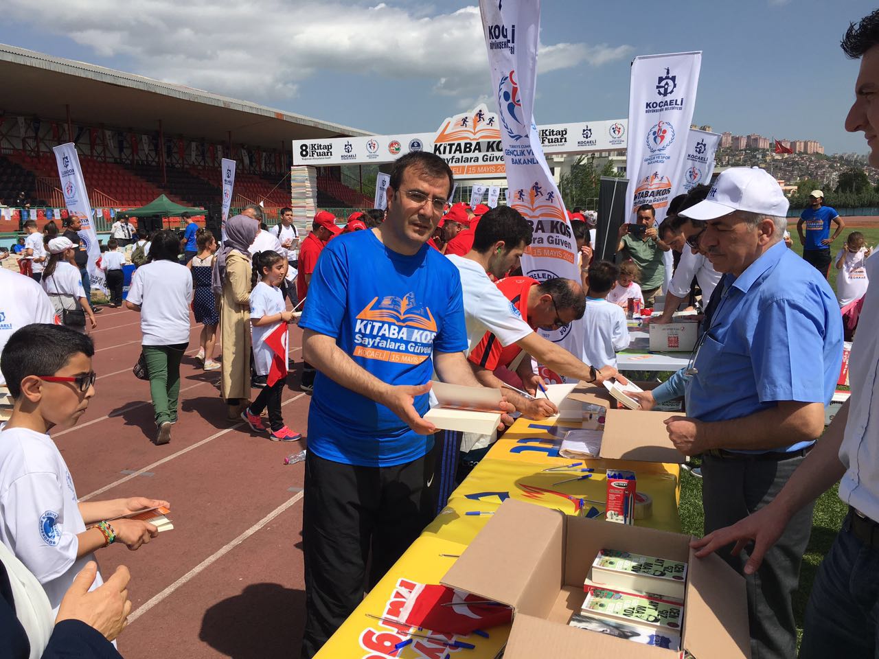 Kitaba koş: Hem spor hem kültür