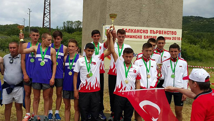 Balkan Dağ Koşusu'nda iki şampiyonluk
