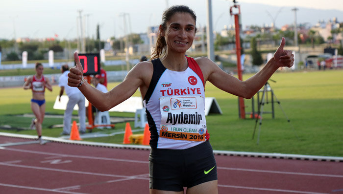 Yarı maratonda iki gümüş, bir bronz