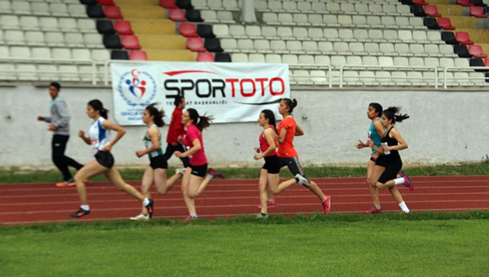 Belediye takımları start çizgisinde