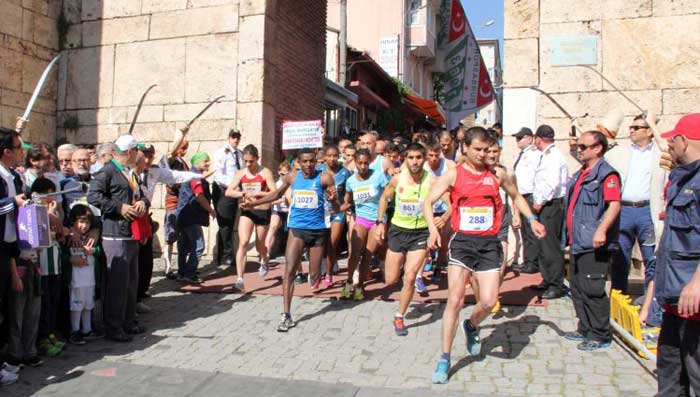 Osmangazi Uluslararası Tarihi Kent Koşusu 15 Nisan'da