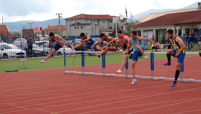 Gençler, Balkanlar'ın provasını Bolu'da yaptı