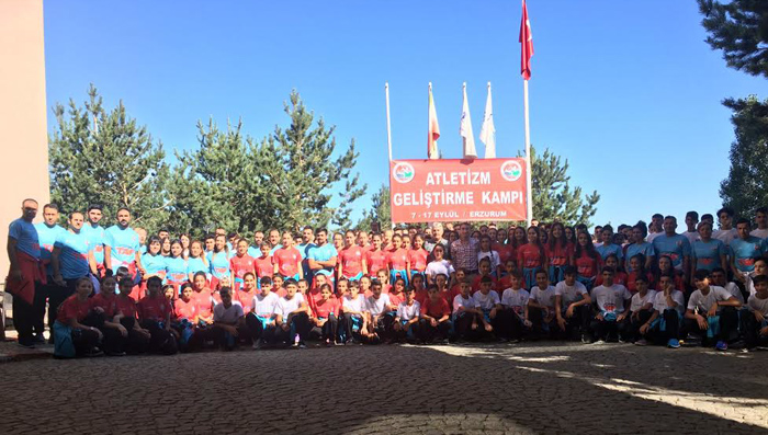 'Atletizmin geleceği' Erzurum kampında