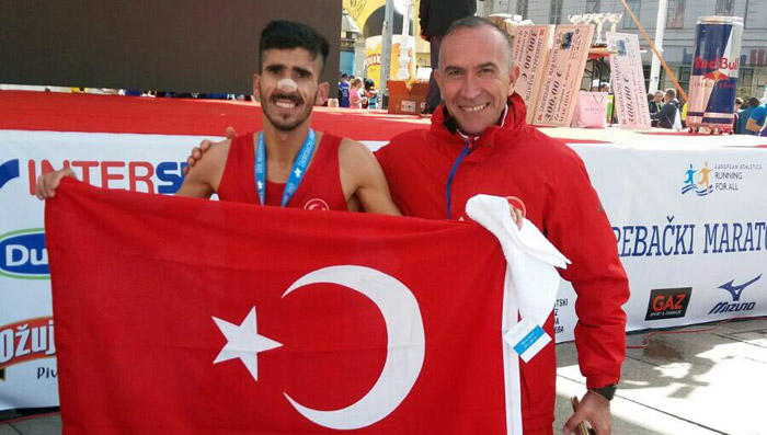 Yavuz Ağralı maratonda Balkan şampiyonu oldu