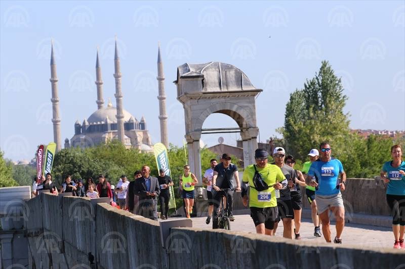 4. Sınırsız Dostluk Yarı Maratonu koşuldu