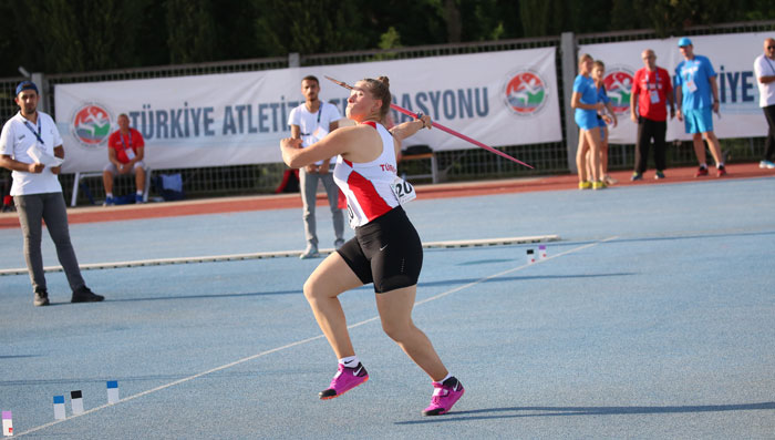 Balkan U20'de ilk gün 16 madalya