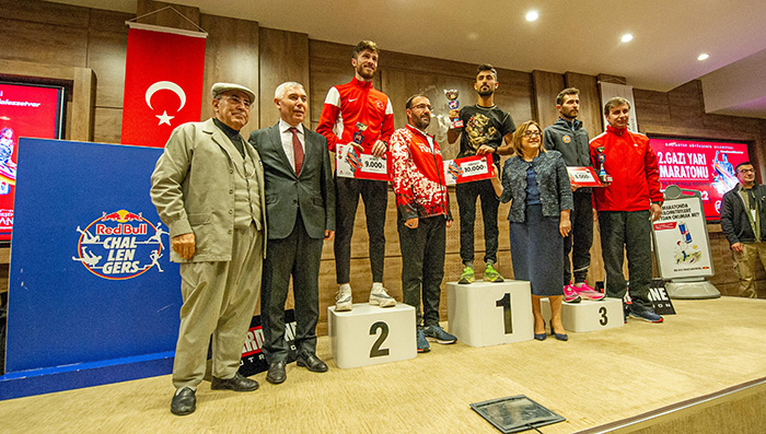 Gazi Yarı Maratonu'nda Ataç ve Aydemir kazandı