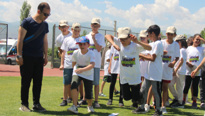 Iğdır'da Çocuk Atletizmi coşkusu büyük